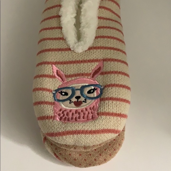 K.Bell Sherpa Slippers - Picture 3 of 5